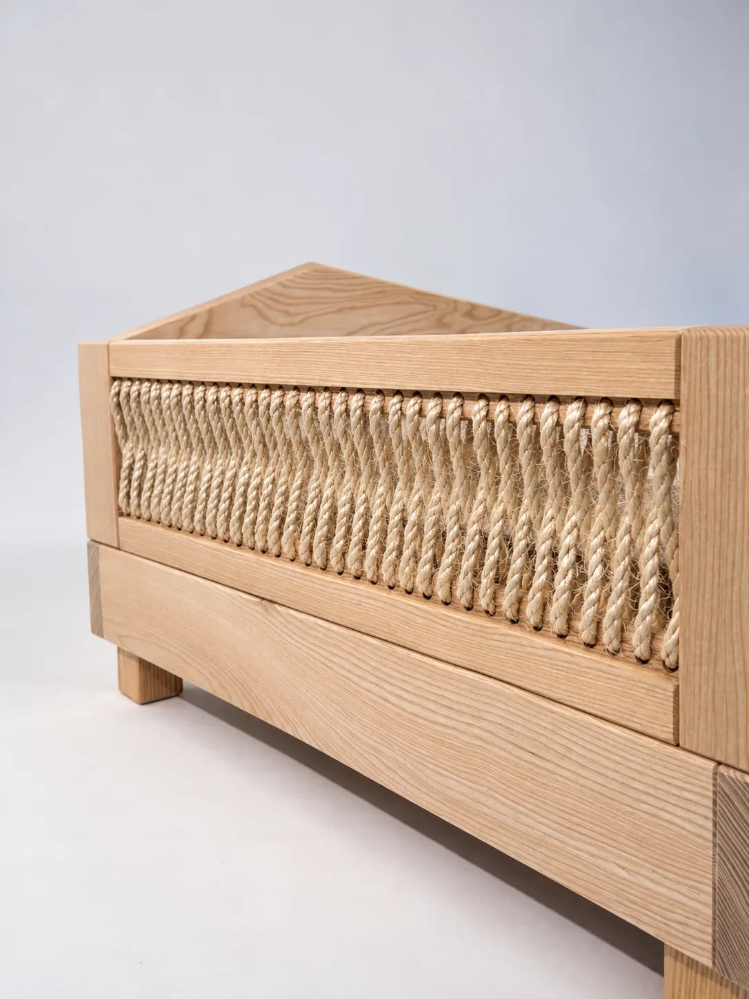 Detail of the hand-woven rope on the Lilly bed